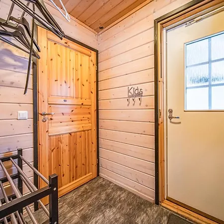 Niesta By Aavalevi 列维